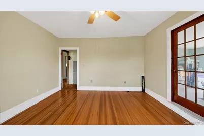 228 Weyman Avenue, New Rochelle, NY 10805 - Photo 17