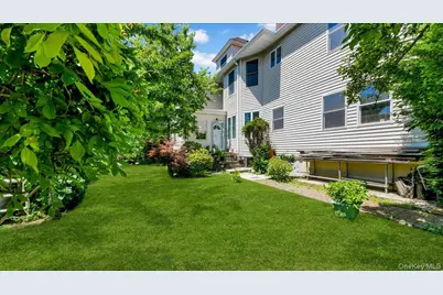 228 Weyman Avenue, New Rochelle, NY 10805 - Photo 5