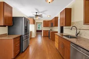228 Weyman Ave, New Rochelle, NY 10805 - Photo 7