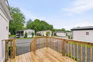 327 Currycross Rd, New Windsor, NY 12553 - Photo 3