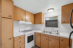 327 Currycross Rd, New Windsor, NY 12553 - Photo 13