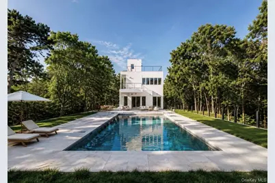 5 Bark Court, Wainscott, NY 11975 - Photo 3