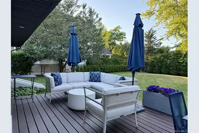 17 Locust Street, Riverhead, NY 11901 - Photo 15
