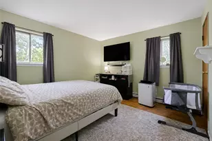 424 Alphabet St, Holbrook, NY 11741 - Photo 19