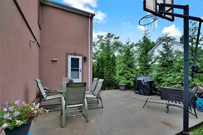 94 Franklin Avenue, Valhalla, NY 10595 - Photo 29