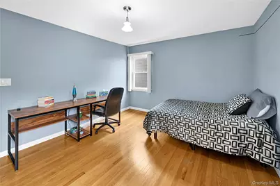 94 Franklin Avenue, Valhalla, NY 10595 - Photo 17