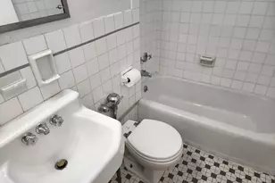 61-25 98th St, Rego Park, NY 11374 - Photo 9