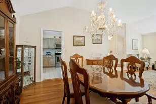 82 Holbrooke Rd, White Plains, NY 10605 - Photo 13