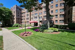 23 Old Mamaroneck Rd, White Plains, NY 10605 - Photo 5