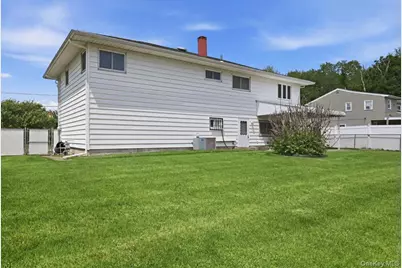 30 Oregon Street, Deer Park, NY 11729 - Photo 29