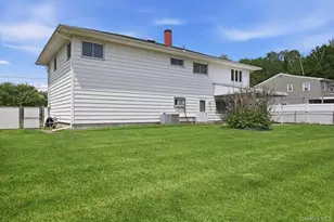 30 Oregon St, Deer Park, NY 11729 - Photo 29