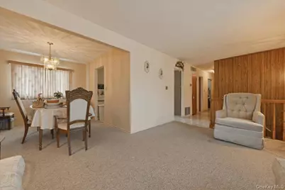 30 Oregon Street, Deer Park, NY 11729 - Photo 7