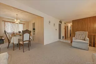 30 Oregon St, Deer Park, NY 11729 - Photo 7
