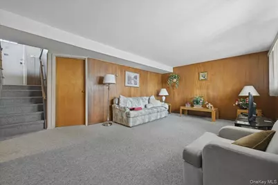 30 Oregon Street, Deer Park, NY 11729 - Photo 21