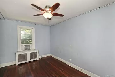 38 Roosevelt Avenue, Sayville, NY 11782 - Photo 17