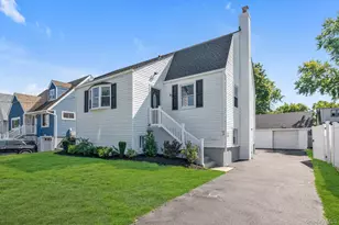 43 Westside Ave, Freeport, NY 11520 - Photo 23