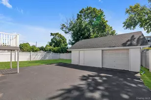 43 Westside Ave, Freeport, NY 11520 - Photo 21