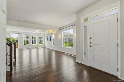 12 Fenton Way, Hopewell Junction, NY 12533 - Photo 5