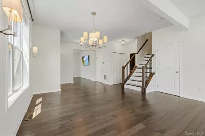 12 Fenton Way, Hopewell Junction, NY 12533 - Photo 9