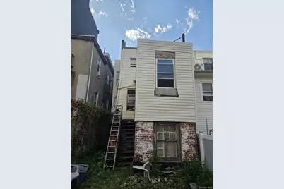 2182 Bathgate Avenue, Bronx, NY 10457 - Photo 3