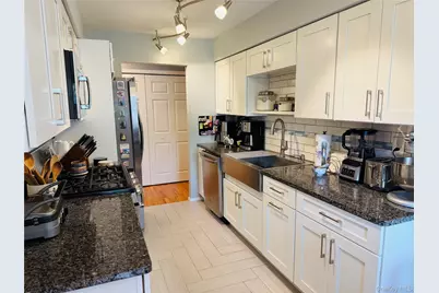 8 E Lawrence Park Drive #9, Piermont, NY 10968 - Photo 7