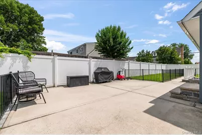 78 Broadway, Bethpage, NY 11714 - Photo 27
