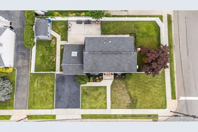 78 Broadway, Bethpage, NY 11714 - Photo 29