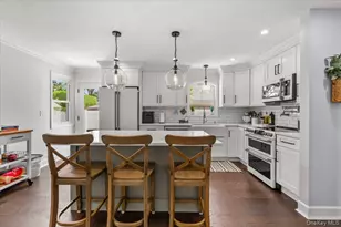 78 Broadway, Bethpage, NY 11714 - Photo 7