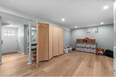 78 Broadway, Bethpage, NY 11714 - Photo 23