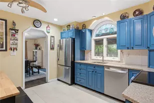 3 Parkside Ave, Miller Place, NY 11764 - Photo 7