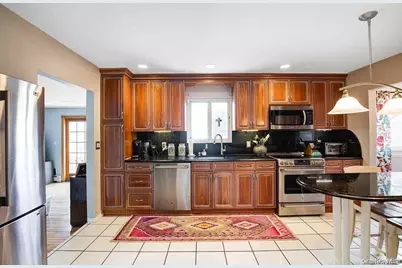 254 Haypath Road, Old Bethpage, NY 11804 - Photo 3