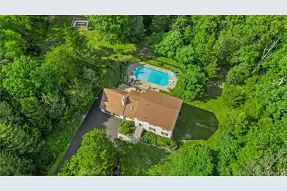 185 Rombout Road, Pleasant Valley, NY 12569 - Photo 5