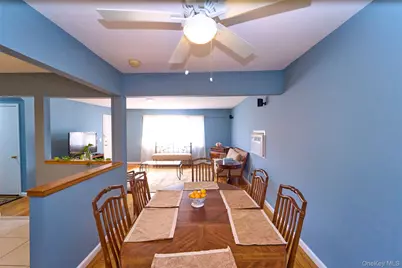 12 Goeller Avenue, Huntington Station, NY 11746 - Photo 5