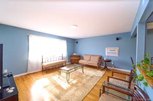 12 Goeller Ave, Huntington Station, NY 11746 - Photo 3