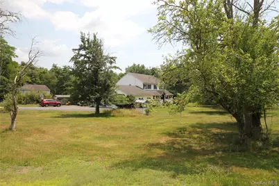 825 Peenpack Trail, Sparrow Bush, NY 12780 - Photo 33