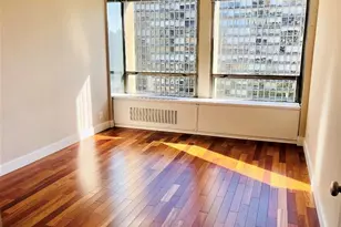 330 E 33rd St, New York, NY 10016 - Photo 9