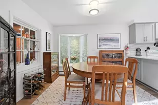 25 Valley Cir, Miller Place, NY 11764 - Photo 11