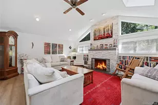 25 Valley Cir, Miller Place, NY 11764 - Photo 7