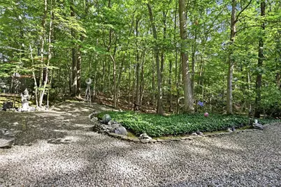 25 Valley Circle, Miller Place, NY 11764 - Photo 23