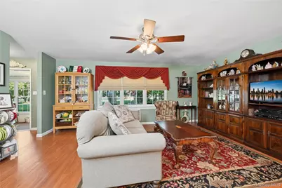 176 Ventry Court #A, Ridge, NY 11961 - Photo 7