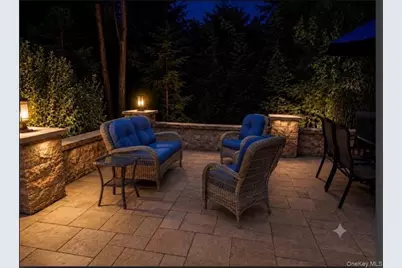 135 Oakwood Road, Port Jefferson, NY 11777 - Photo 47