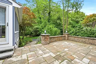 135 Oakwood Rd, Port Jefferson, NY 11777 - Photo 43