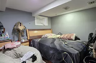 99-27 213th St, Queens Village, NY 11429 - Photo 13