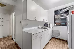 132-35 Sanford Ave, Flushing, NY 11355 - Photo 9