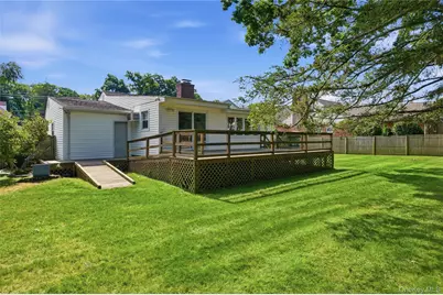 398 Ocean Avenue, Massapequa, NY 11758 - Photo 25