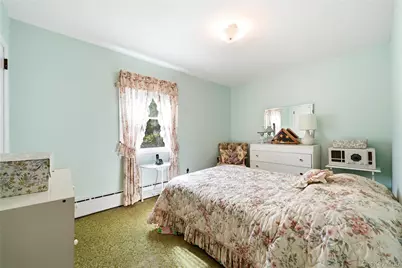 398 Ocean Avenue, Massapequa, NY 11758 - Photo 11