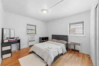 109 Wakefield Avenue, Yonkers, NY 10704 - Photo 17