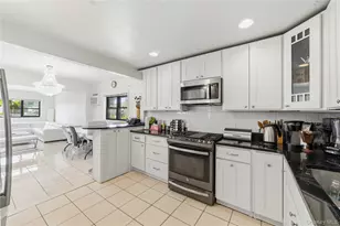 109 Wakefield Ave, Yonkers, NY 10704 - Photo 9