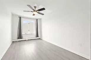120-09 Riviera Ct, College Point, NY 11356 - Photo 27