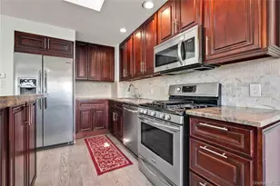 120-09 Riviera Ct, College Point, NY 11356 - Photo 13